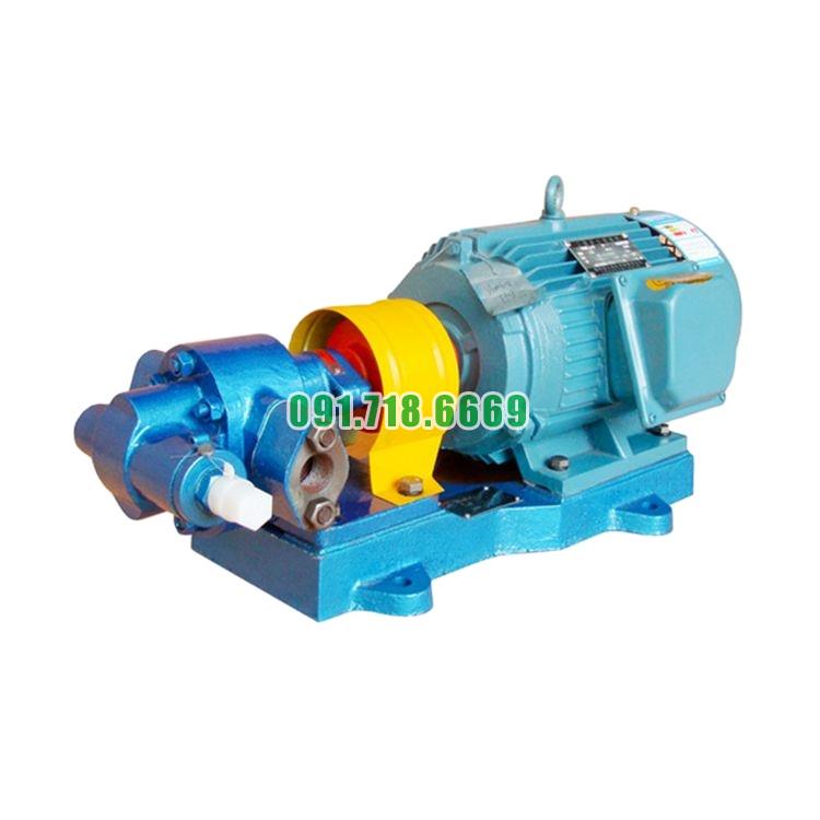 Bơm bánh răng vật liệu  gang thép áp suất 3.3 kg/cm2 model KCB83.3